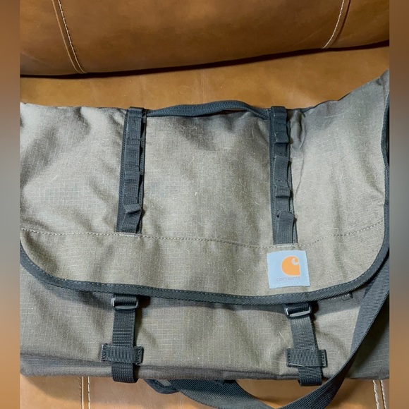 Carhartt Other - Carhartt olive green messenger bag! NWOT!